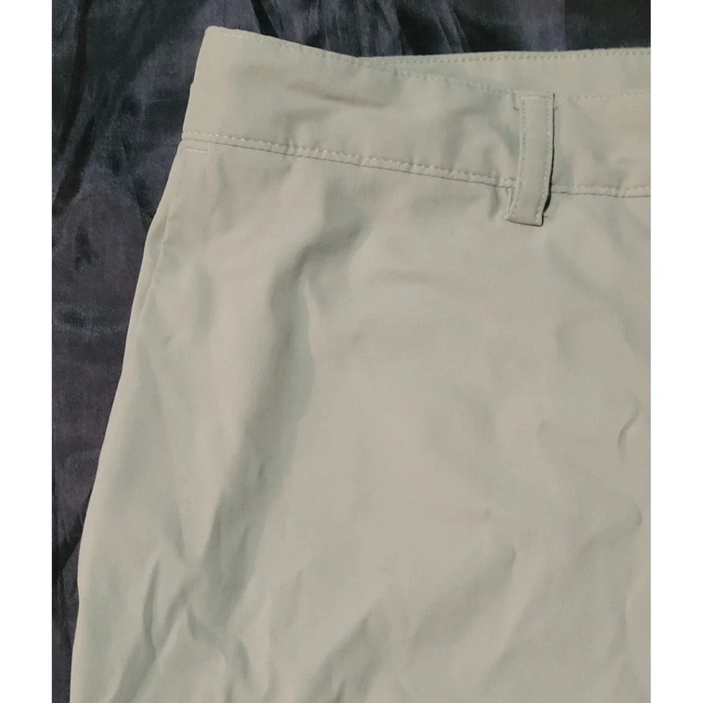 The North Face Rockaway Shorts Men's 40 Quick Dry Nylon‎ Stretch Beige NF00CE6K